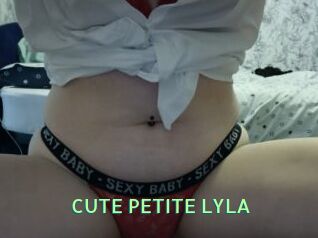 CUTE_PETITE_LYLA