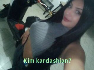 Kim_kardashian7