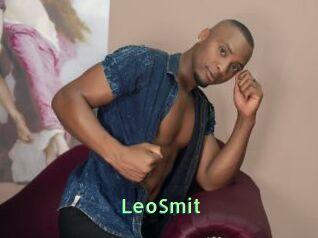 LeoSmit
