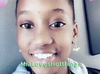 MiaLovesHotthings