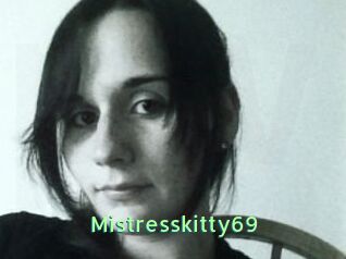Mistresskitty69