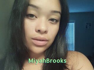 Miyah_Brooks