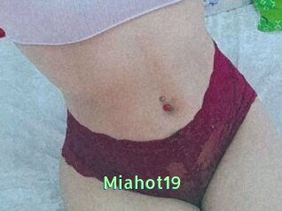 Miahot19