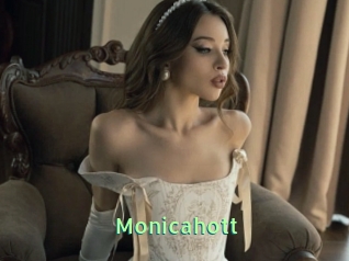 Monicahott