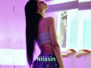 Niiasin