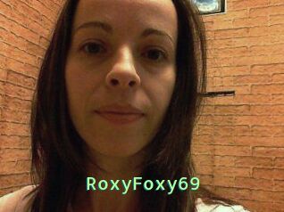 RoxyFoxy_69