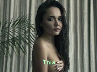 Tnia