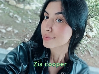 Zia_cooper